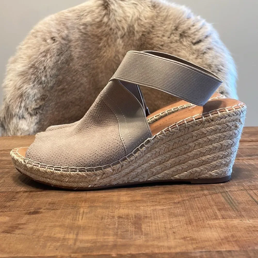Gentle Souls by Kenneth Cole Colleen Espadrille Wedge Sandals Size 10
